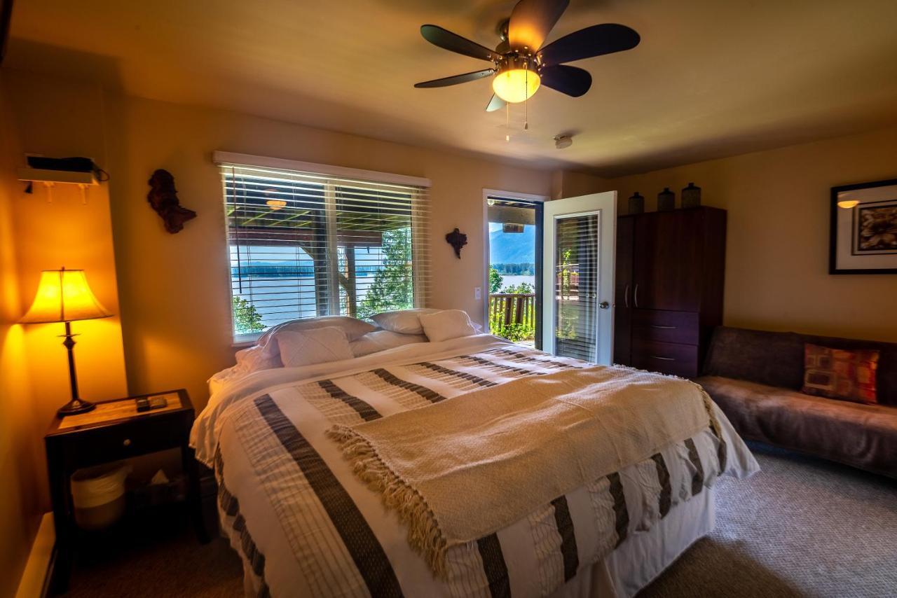 The Fraser River'S Edge B&B Lodge 칠리왝 외부 사진
