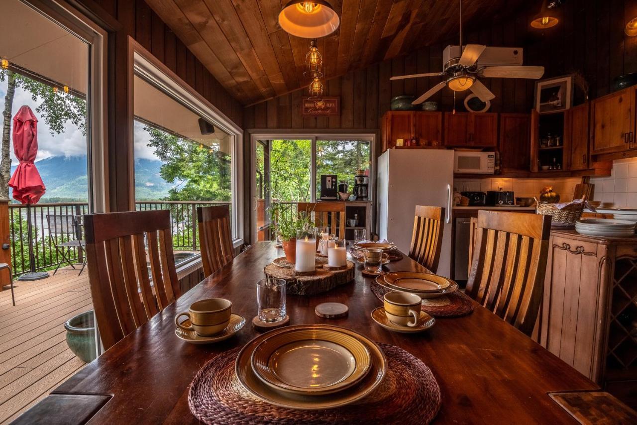 The Fraser River'S Edge B&B Lodge 칠리왝 외부 사진