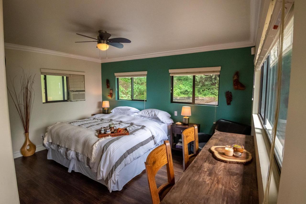 The Fraser River'S Edge B&B Lodge 칠리왝 외부 사진