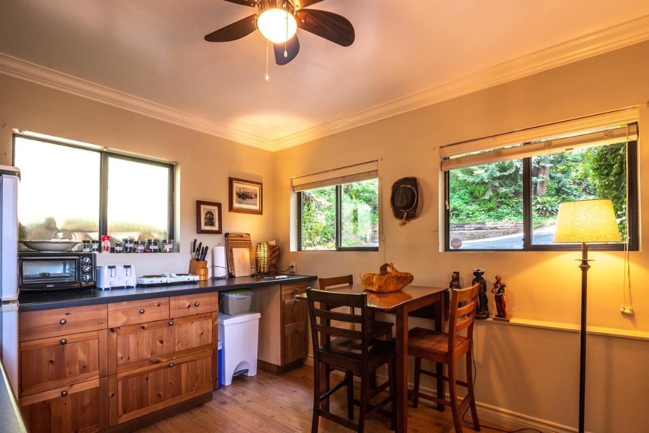 The Fraser River'S Edge B&B Lodge 칠리왝 외부 사진